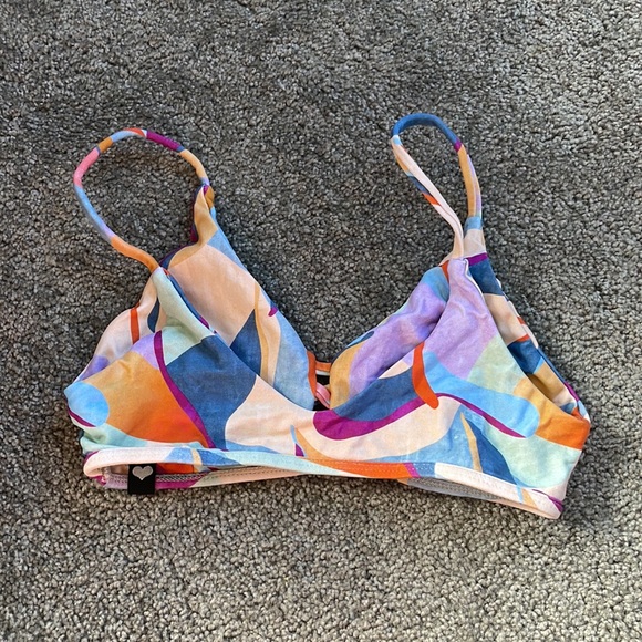 Booty by Brabants multi color sports bra - Picture 4 of 4